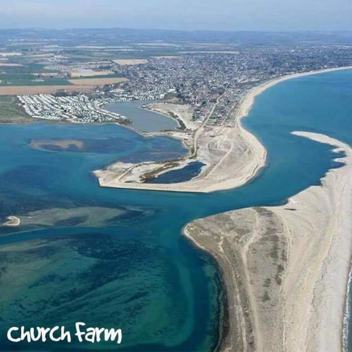 Church Farm Haven Holiday Park Pagham Bagian luar foto